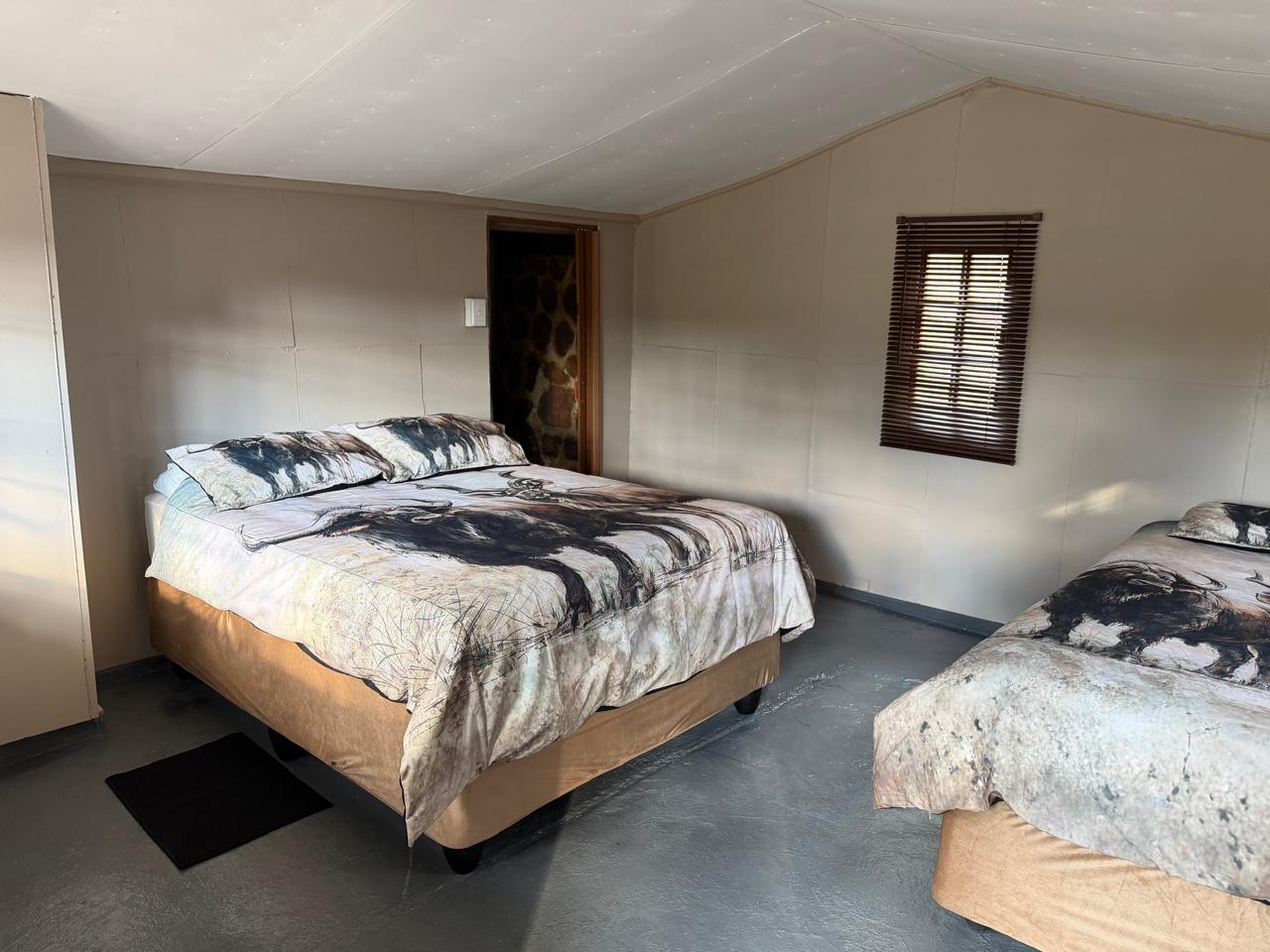 Wooden Cabin #3 - 3 Sleeper (Shower)