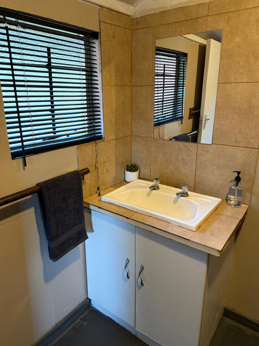 Wooden Cabin #5 - 6 Sleeper (Shower)